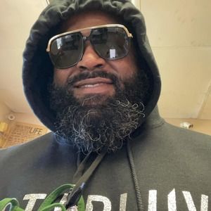 Meet your Posher, Mel